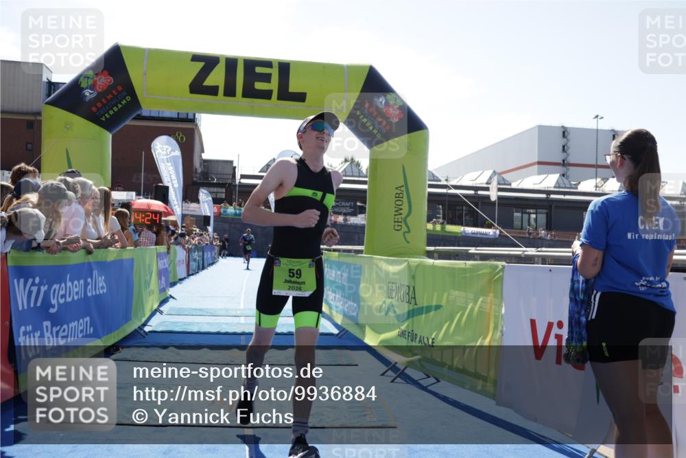 09.08.2026 - GEWOBA Citytriathlon Bremen Yannick Fuchs http://msf.ph/oto/9936884 09.08.2026 15:10:48 Ziel 41, 59 meine-sportfotos.de