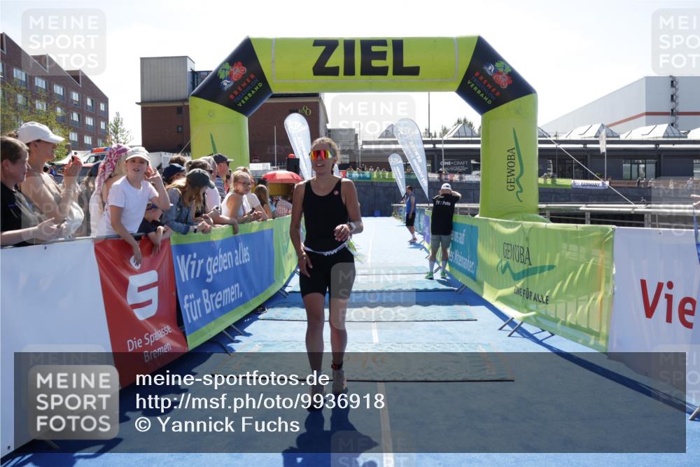 09.08.2026 - GEWOBA Citytriathlon Bremen Yannick Fuchs http://msf.ph/oto/9936918 09.08.2026 15:11:09 Ziel 345, 371 meine-sportfotos.de