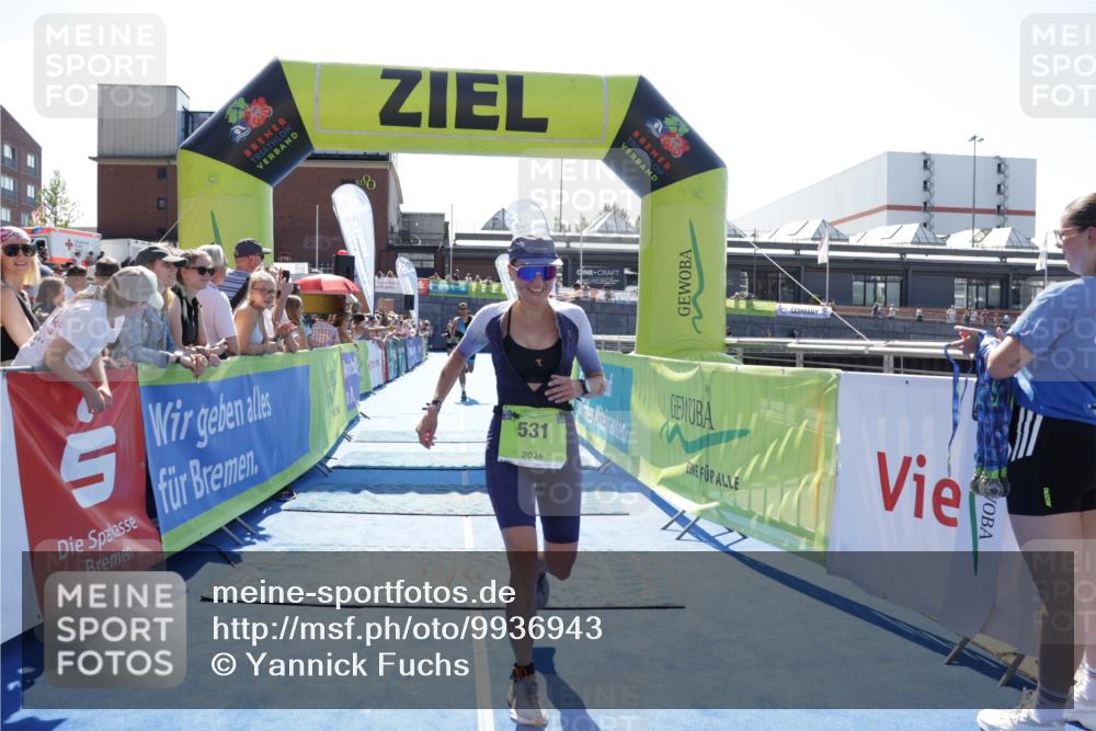 09.08.2026 - GEWOBA Citytriathlon Bremen Yannick Fuchs http://msf.ph/oto/9936943 09.08.2026 15:11:28 Ziel 118, 217, 531 meine-sportfotos.de