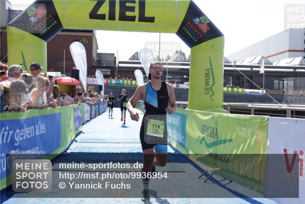 09.08.2026 - GEWOBA Citytriathlon Bremen Yannick Fuchs http://msf.ph/oto/9936954 09.08.2026 15:11:31 Ziel 118, 217, 218, 531 meine-sportfotos.de