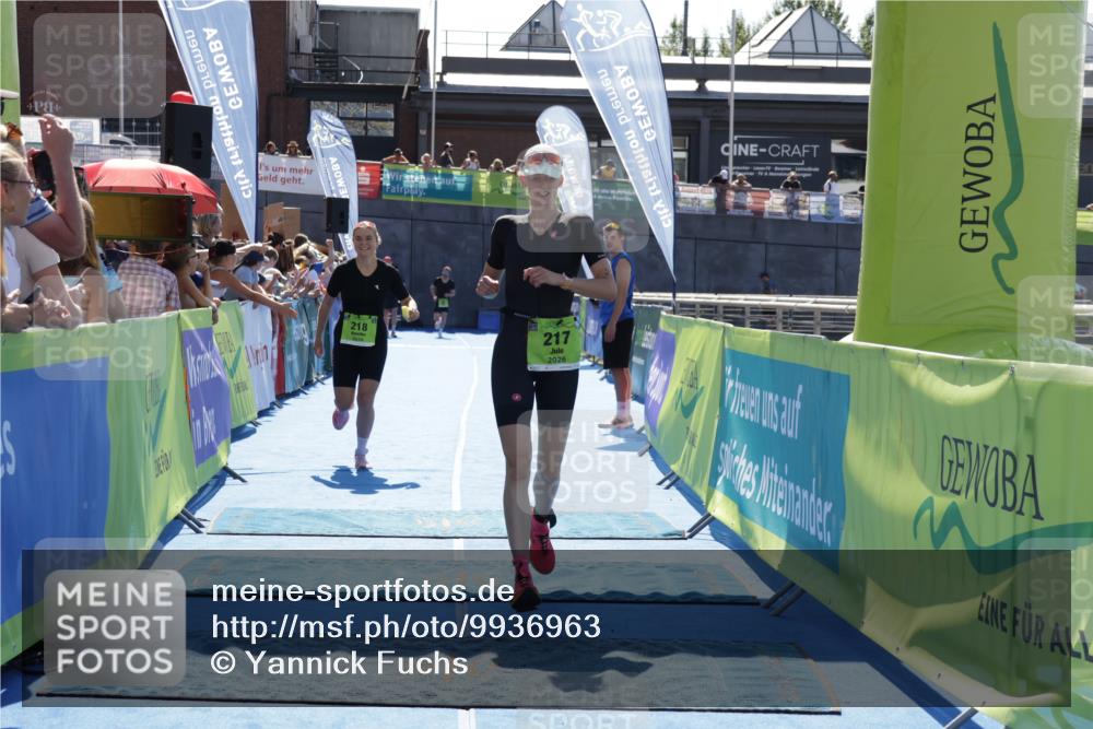 09.08.2026 - GEWOBA Citytriathlon Bremen Yannick Fuchs http://msf.ph/oto/9936963 09.08.2026 15:11:33 Ziel 118, 217, 218 meine-sportfotos.de