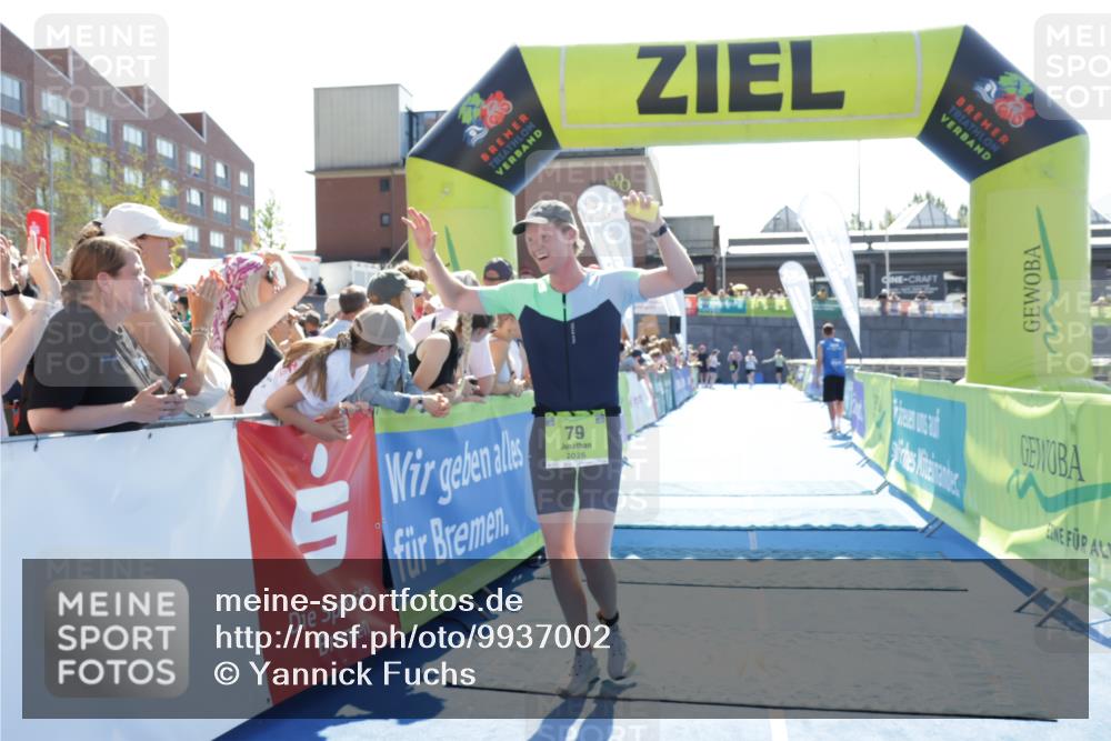 09.08.2026 - GEWOBA Citytriathlon Bremen Yannick Fuchs http://msf.ph/oto/9937002 09.08.2026 15:11:54 Ziel 79, 404, 943 meine-sportfotos.de