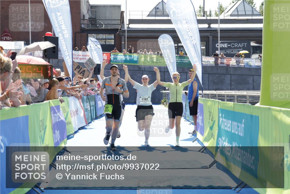 09.08.2026 - GEWOBA Citytriathlon Bremen Yannick Fuchs http://msf.ph/oto/9937022 09.08.2026 15:12:04 Ziel 97, 1103 meine-sportfotos.de