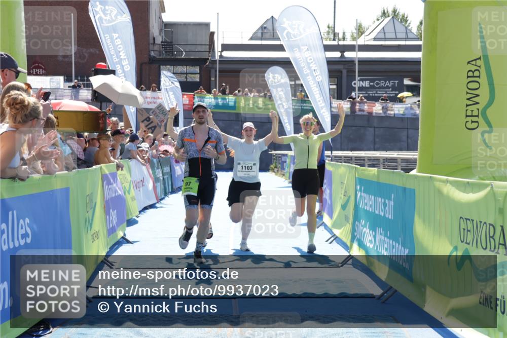 09.08.2026 - GEWOBA Citytriathlon Bremen Yannick Fuchs http://msf.ph/oto/9937023 09.08.2026 15:12:04 Ziel 97, 1103 meine-sportfotos.de