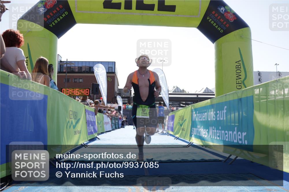09.08.2026 - GEWOBA Citytriathlon Bremen Yannick Fuchs http://msf.ph/oto/9937085 09.08.2026 15:13:11 Ziel 92, 270, 403 meine-sportfotos.de