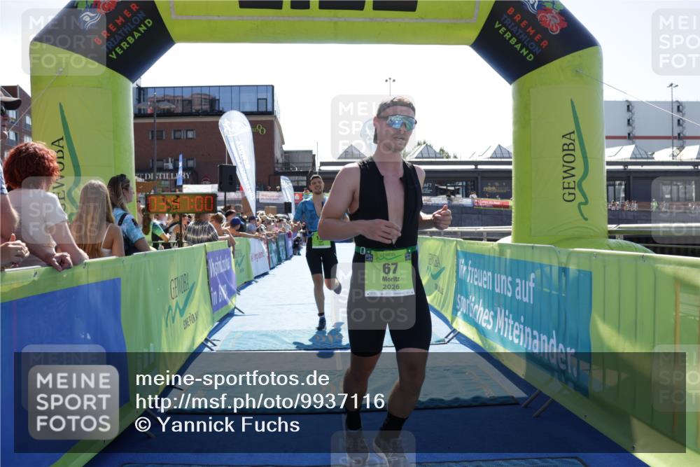 09.08.2026 - GEWOBA Citytriathlon Bremen Yannick Fuchs http://msf.ph/oto/9937116 09.08.2026 15:13:23 Ziel 67, 137, 470 meine-sportfotos.de