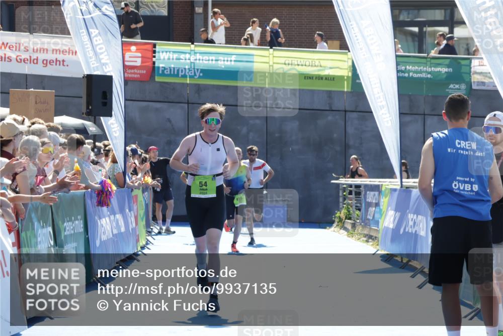 09.08.2026 - GEWOBA Citytriathlon Bremen Yannick Fuchs http://msf.ph/oto/9937135 09.08.2026 15:13:39 Ziel 54, 105 meine-sportfotos.de