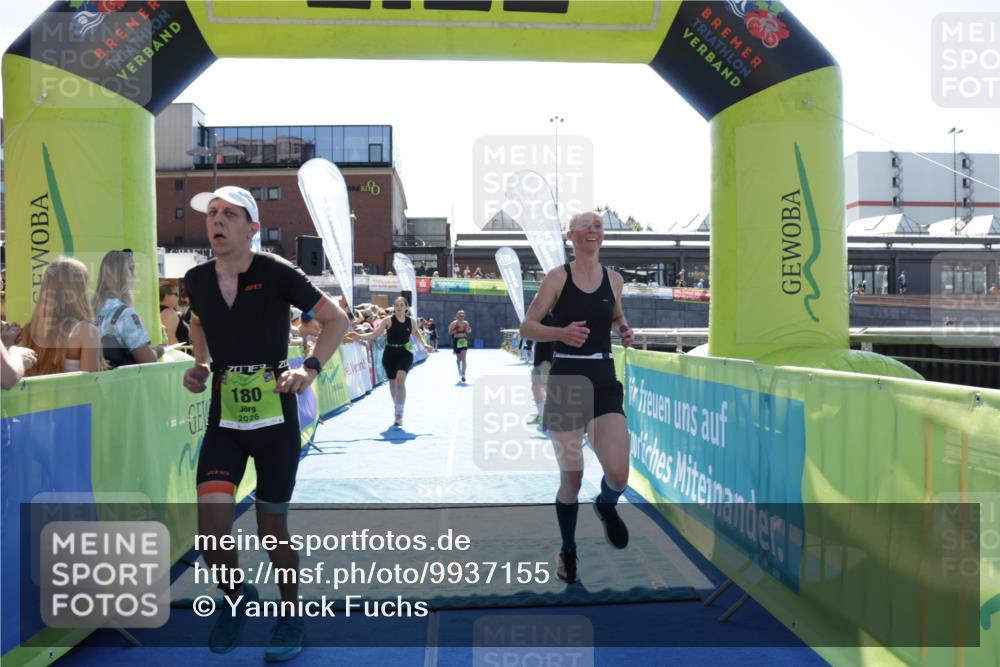 09.08.2026 - GEWOBA Citytriathlon Bremen Yannick Fuchs http://msf.ph/oto/9937155 09.08.2026 15:13:50 Ziel 86, 180, 278, 321, 349, 362, 450 meine-sportfotos.de
