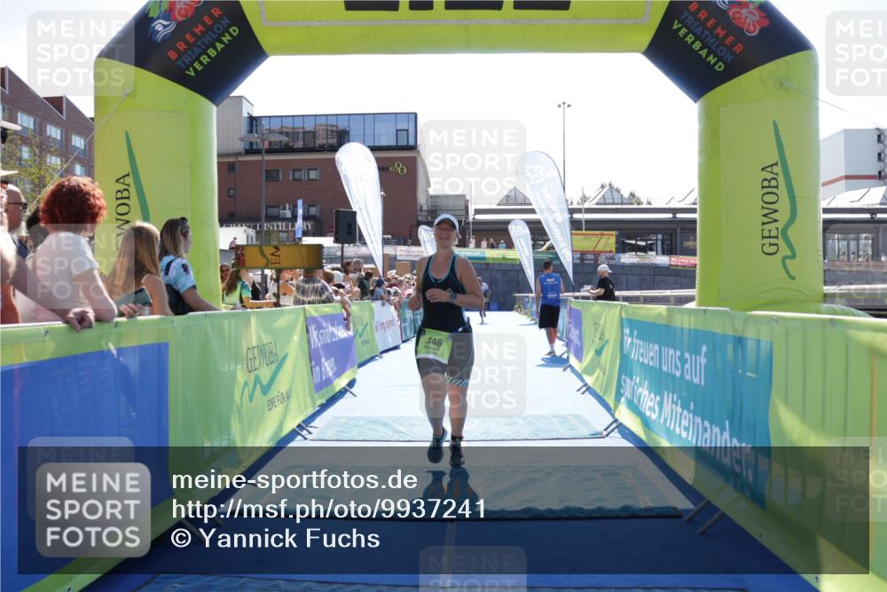 09.08.2026 - GEWOBA Citytriathlon Bremen Yannick Fuchs http://msf.ph/oto/9937241 09.08.2026 15:14:48 Ziel 139, 346 meine-sportfotos.de