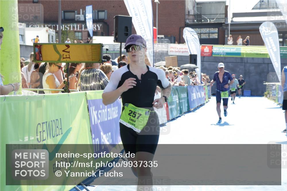 09.08.2026 - GEWOBA Citytriathlon Bremen Yannick Fuchs http://msf.ph/oto/9937335 09.08.2026 15:15:40 Ziel 257, 337, 466 meine-sportfotos.de
