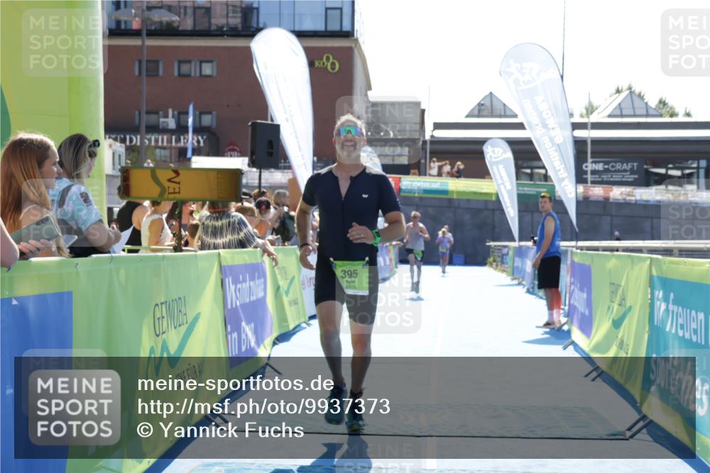 09.08.2026 - GEWOBA Citytriathlon Bremen Yannick Fuchs http://msf.ph/oto/9937373 09.08.2026 15:15:53 Ziel 359, 385, 395 meine-sportfotos.de