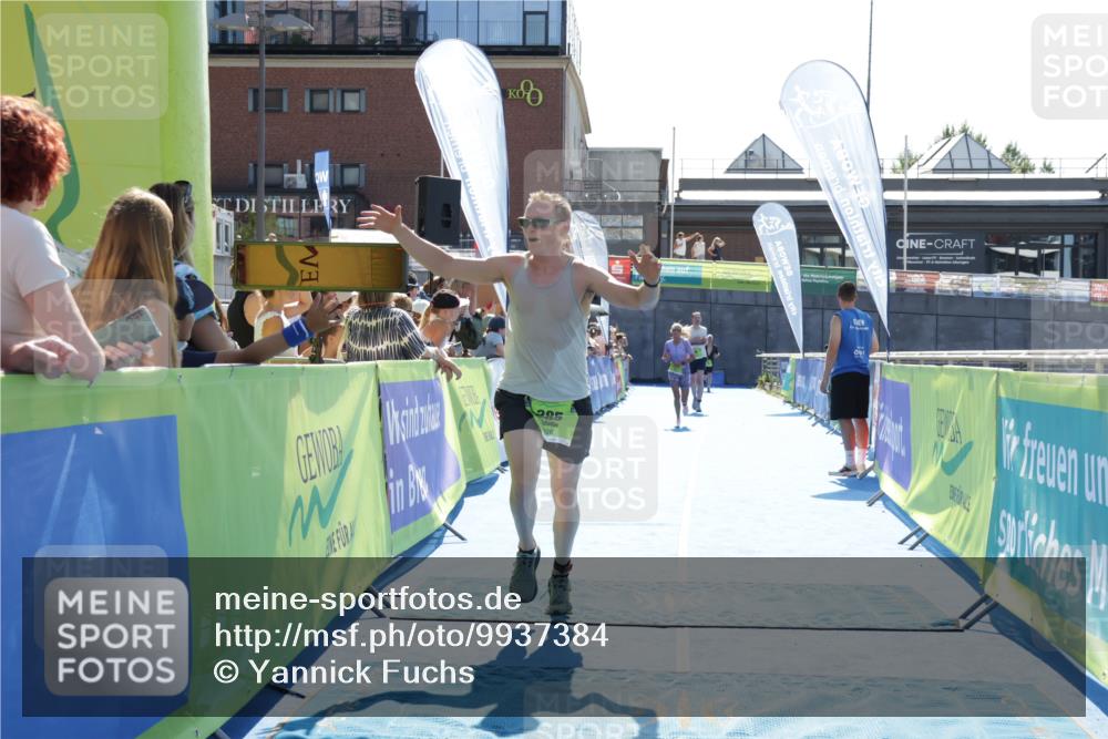 09.08.2026 - GEWOBA Citytriathlon Bremen Yannick Fuchs http://msf.ph/oto/9937384 09.08.2026 15:15:57 Ziel 385, 395, 523 meine-sportfotos.de