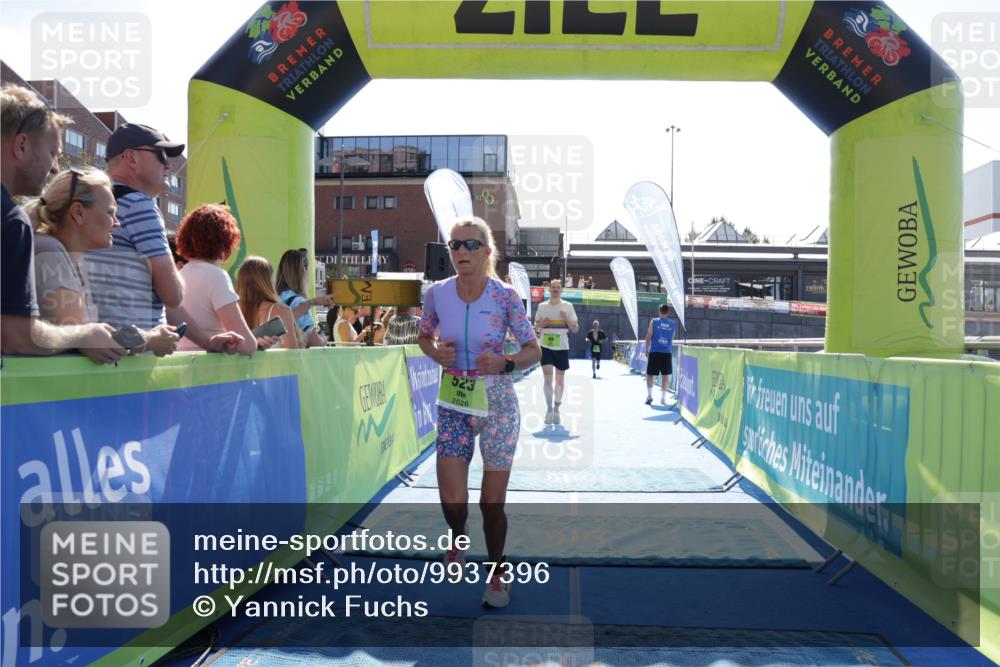 09.08.2026 - GEWOBA Citytriathlon Bremen Yannick Fuchs http://msf.ph/oto/9937396 09.08.2026 15:16:03 Ziel 49, 523 meine-sportfotos.de
