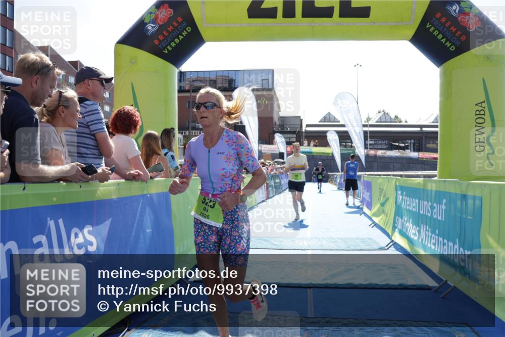 09.08.2026 - GEWOBA Citytriathlon Bremen Yannick Fuchs http://msf.ph/oto/9937398 09.08.2026 15:16:03 Ziel 49, 523 meine-sportfotos.de
