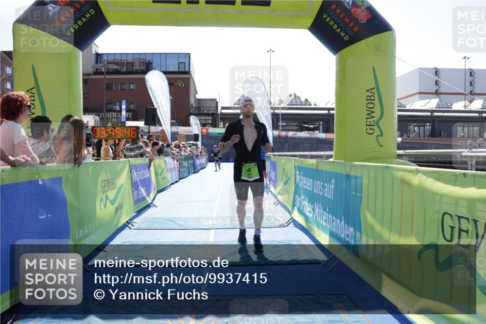 09.08.2026 - GEWOBA Citytriathlon Bremen Yannick Fuchs http://msf.ph/oto/9937415 09.08.2026 15:16:09 Ziel 45, 49 meine-sportfotos.de
