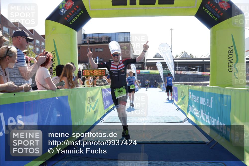 09.08.2026 - GEWOBA Citytriathlon Bremen Yannick Fuchs http://msf.ph/oto/9937424 09.08.2026 15:16:16 Ziel 339, 364 meine-sportfotos.de