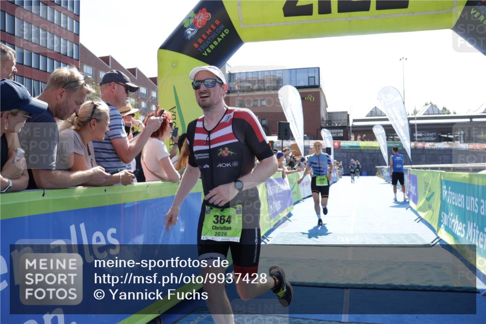 09.08.2026 - GEWOBA Citytriathlon Bremen Yannick Fuchs http://msf.ph/oto/9937428 09.08.2026 15:16:17 Ziel 339, 364 meine-sportfotos.de