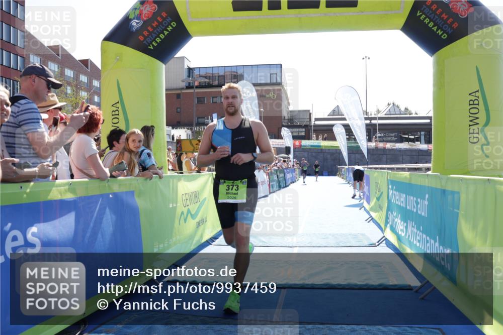 09.08.2026 - GEWOBA Citytriathlon Bremen Yannick Fuchs http://msf.ph/oto/9937459 09.08.2026 15:16:30 Ziel 7, 74, 236, 271, 373 meine-sportfotos.de