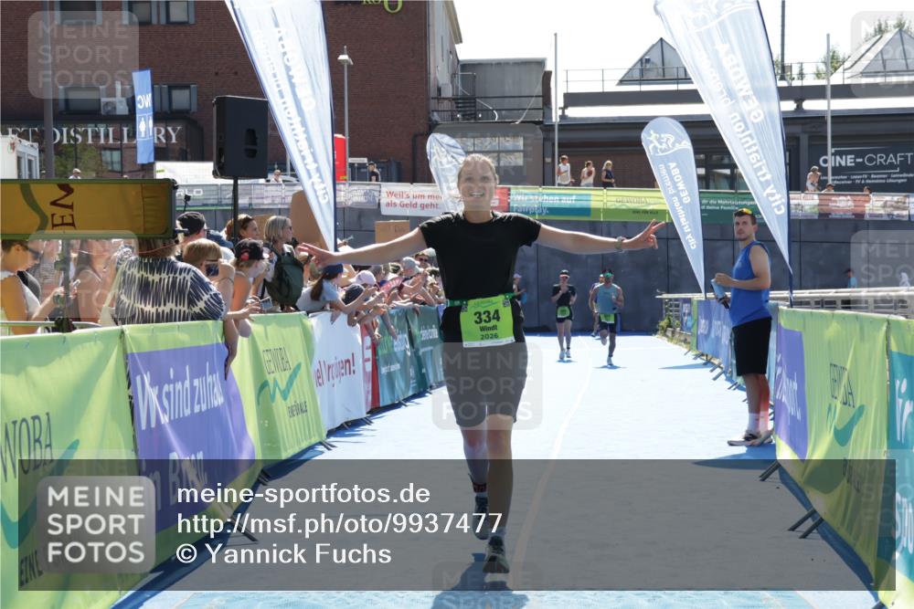 09.08.2026 - GEWOBA Citytriathlon Bremen Yannick Fuchs http://msf.ph/oto/9937477 09.08.2026 15:16:37 Ziel 236, 334, 402 meine-sportfotos.de