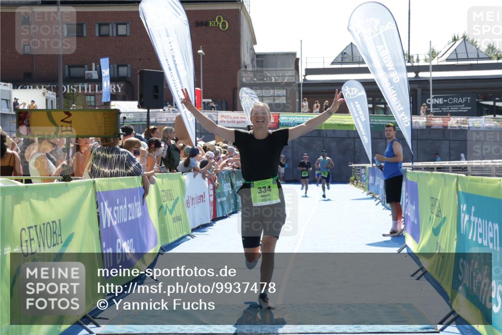 09.08.2026 - GEWOBA Citytriathlon Bremen Yannick Fuchs http://msf.ph/oto/9937478 09.08.2026 15:16:37 Ziel 236, 334, 402 meine-sportfotos.de