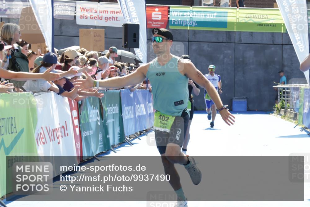 09.08.2026 - GEWOBA Citytriathlon Bremen Yannick Fuchs http://msf.ph/oto/9937490 09.08.2026 15:16:40 Ziel 205, 236, 334, 402 meine-sportfotos.de