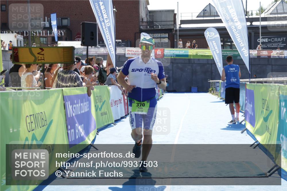 09.08.2026 - GEWOBA Citytriathlon Bremen Yannick Fuchs http://msf.ph/oto/9937503 09.08.2026 15:16:46 Ziel 205, 370, 402 meine-sportfotos.de