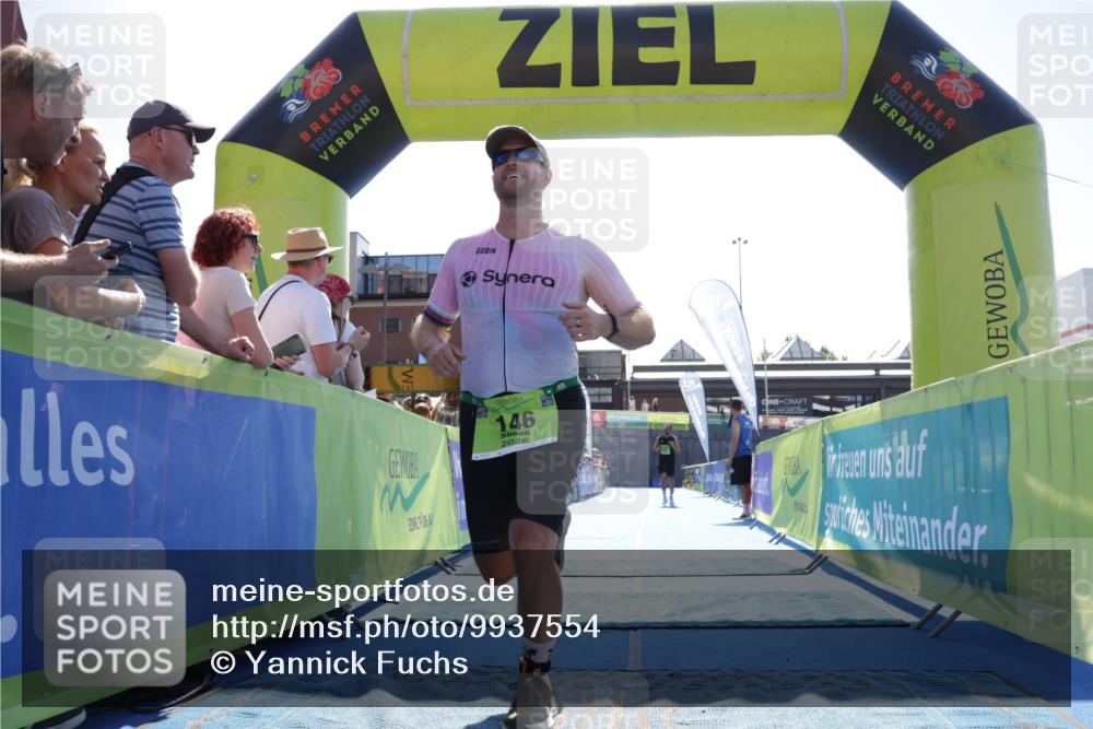 09.08.2026 - GEWOBA Citytriathlon Bremen Yannick Fuchs http://msf.ph/oto/9937554 09.08.2026 15:17:03 Ziel 17, 146, 179, 192, 356 meine-sportfotos.de