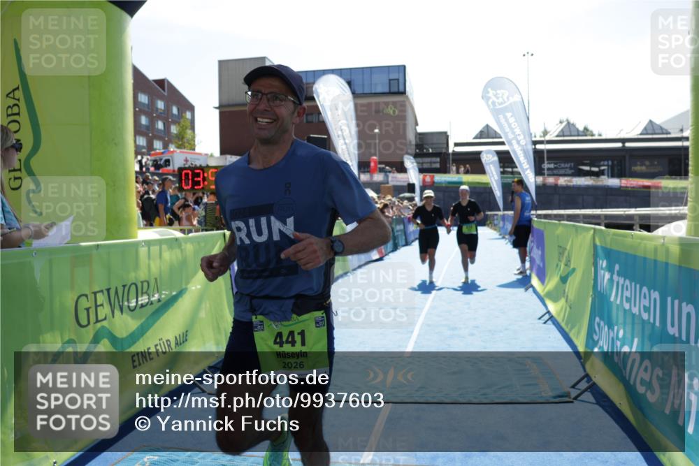 09.08.2026 - GEWOBA Citytriathlon Bremen Yannick Fuchs http://msf.ph/oto/9937603 09.08.2026 15:17:31 Ziel 232, 254, 377, 441 meine-sportfotos.de