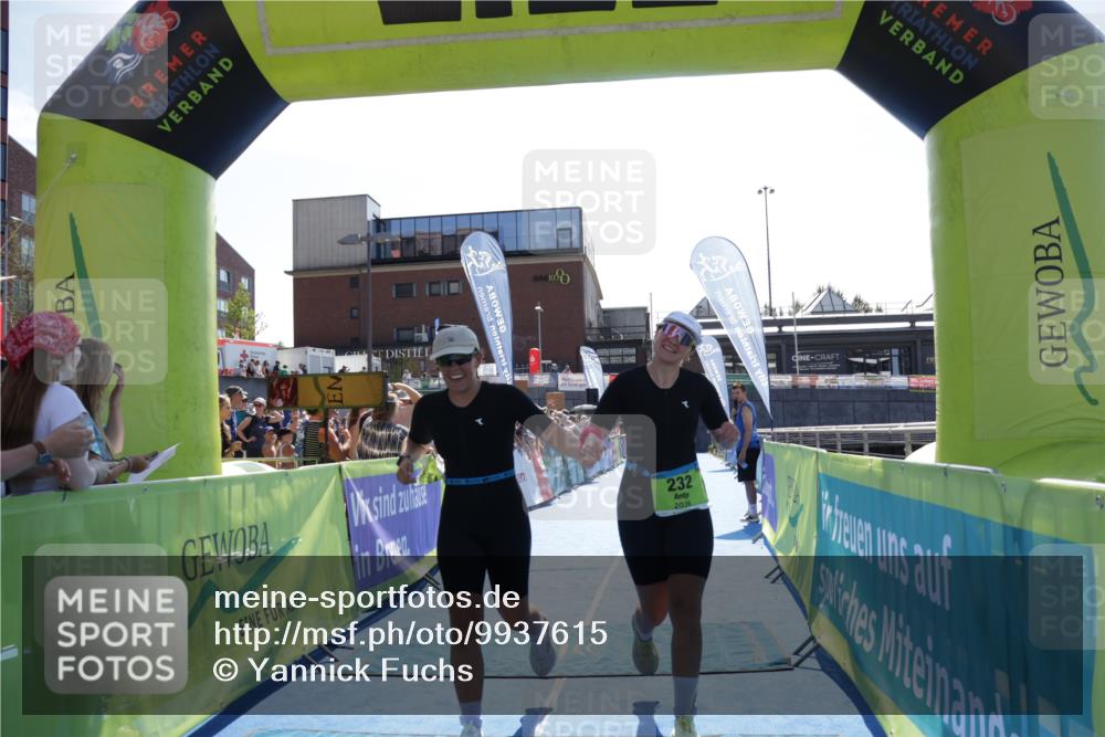 09.08.2026 - GEWOBA Citytriathlon Bremen Yannick Fuchs http://msf.ph/oto/9937615 09.08.2026 15:17:34 Ziel 232, 254, 377, 441 meine-sportfotos.de