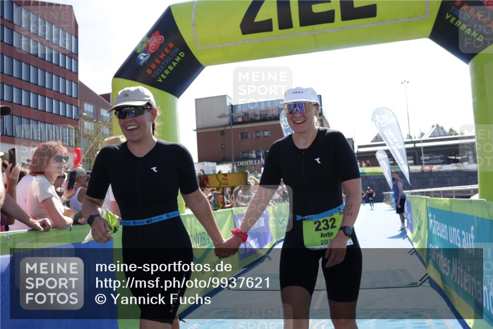 09.08.2026 - GEWOBA Citytriathlon Bremen Yannick Fuchs http://msf.ph/oto/9937621 09.08.2026 15:17:35 Ziel 232, 254, 377, 441 meine-sportfotos.de