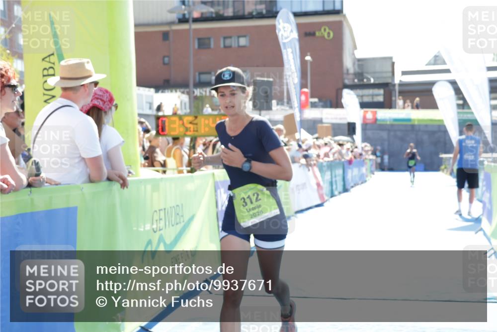 09.08.2026 - GEWOBA Citytriathlon Bremen Yannick Fuchs http://msf.ph/oto/9937671 09.08.2026 15:18:07 Ziel 277, 312, 325 meine-sportfotos.de