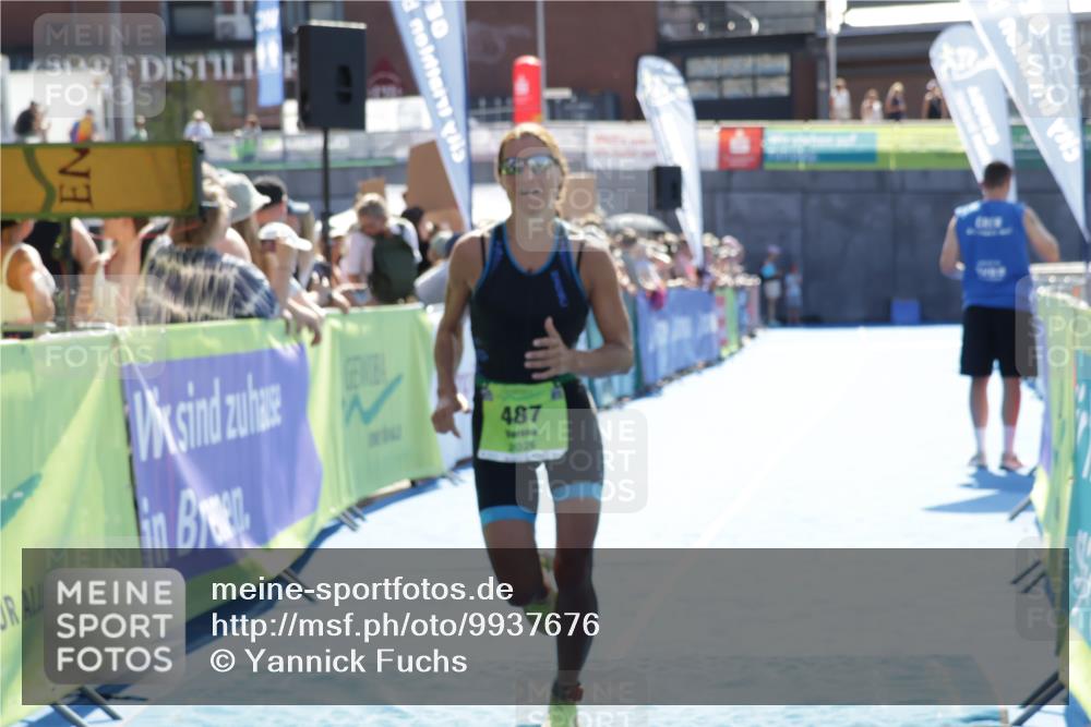09.08.2026 - GEWOBA Citytriathlon Bremen Yannick Fuchs http://msf.ph/oto/9937676 09.08.2026 15:18:13 Ziel 487 meine-sportfotos.de