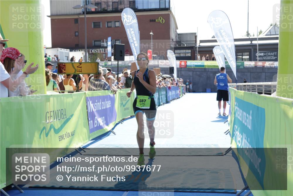 09.08.2026 - GEWOBA Citytriathlon Bremen Yannick Fuchs http://msf.ph/oto/9937677 09.08.2026 15:18:14 Ziel 487 meine-sportfotos.de