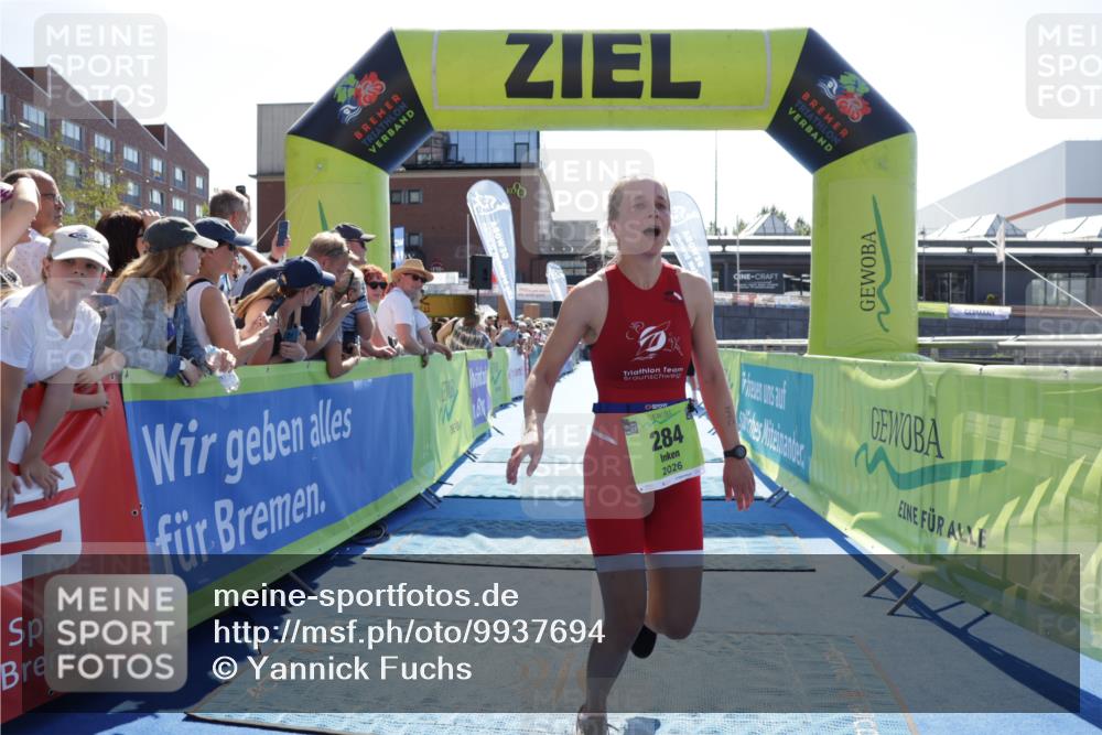 09.08.2026 - GEWOBA Citytriathlon Bremen Yannick Fuchs http://msf.ph/oto/9937694 09.08.2026 15:18:25 Ziel 37, 284 meine-sportfotos.de