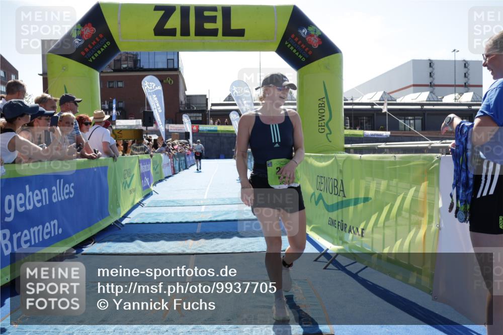 09.08.2026 - GEWOBA Citytriathlon Bremen Yannick Fuchs http://msf.ph/oto/9937705 09.08.2026 15:18:39 Ziel 260, 961 meine-sportfotos.de