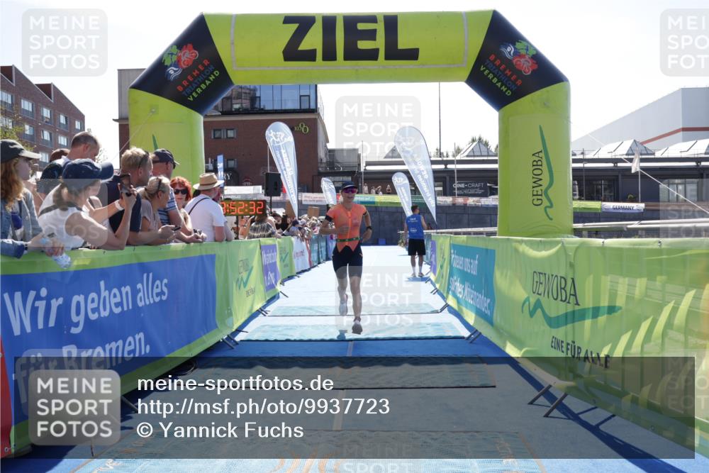 09.08.2026 - GEWOBA Citytriathlon Bremen Yannick Fuchs http://msf.ph/oto/9937723 09.08.2026 15:18:55 Ziel 314 meine-sportfotos.de