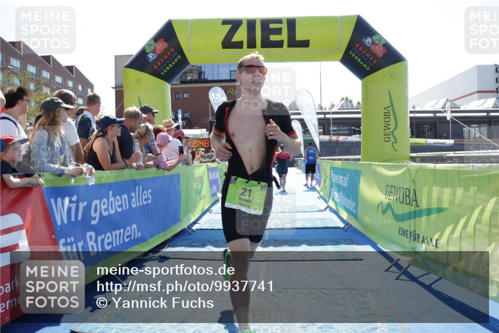 09.08.2026 - GEWOBA Citytriathlon Bremen Yannick Fuchs http://msf.ph/oto/9937741 09.08.2026 15:19:11 Ziel 21, 319, 343, 398 meine-sportfotos.de