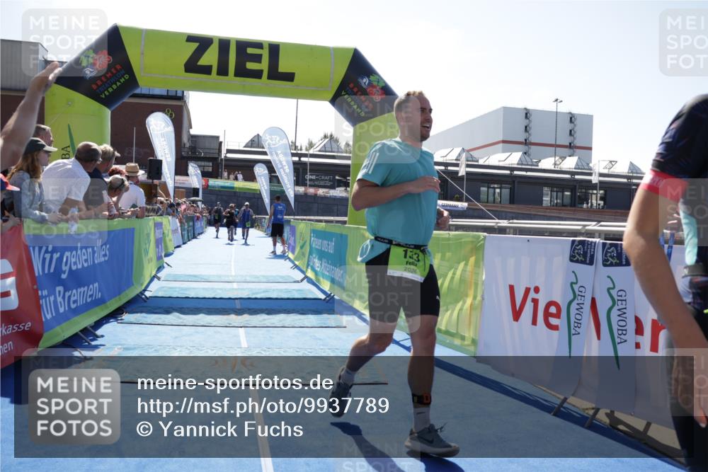 09.08.2026 - GEWOBA Citytriathlon Bremen Yannick Fuchs http://msf.ph/oto/9937789 09.08.2026 15:19:55 Ziel 133, 291, 351, 453, 462, 527 meine-sportfotos.de