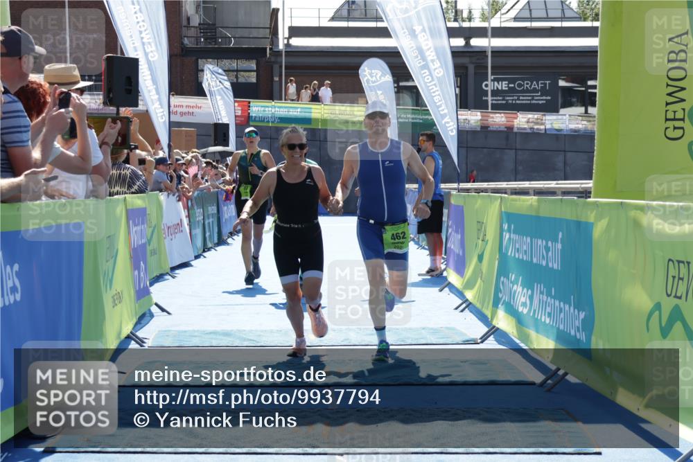 09.08.2026 - GEWOBA Citytriathlon Bremen Yannick Fuchs http://msf.ph/oto/9937794 09.08.2026 15:19:59 Ziel 70, 351, 453, 462, 527 meine-sportfotos.de