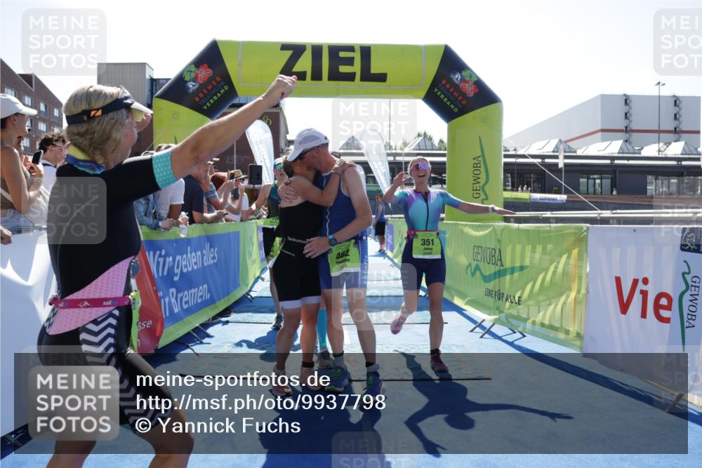 09.08.2026 - GEWOBA Citytriathlon Bremen Yannick Fuchs http://msf.ph/oto/9937798 09.08.2026 15:20:02 Ziel 70, 351, 453, 462, 527 meine-sportfotos.de