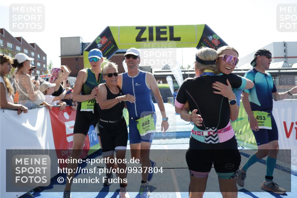 09.08.2026 - GEWOBA Citytriathlon Bremen Yannick Fuchs http://msf.ph/oto/9937804 09.08.2026 15:20:04 Ziel 70, 351, 453, 462, 527 meine-sportfotos.de