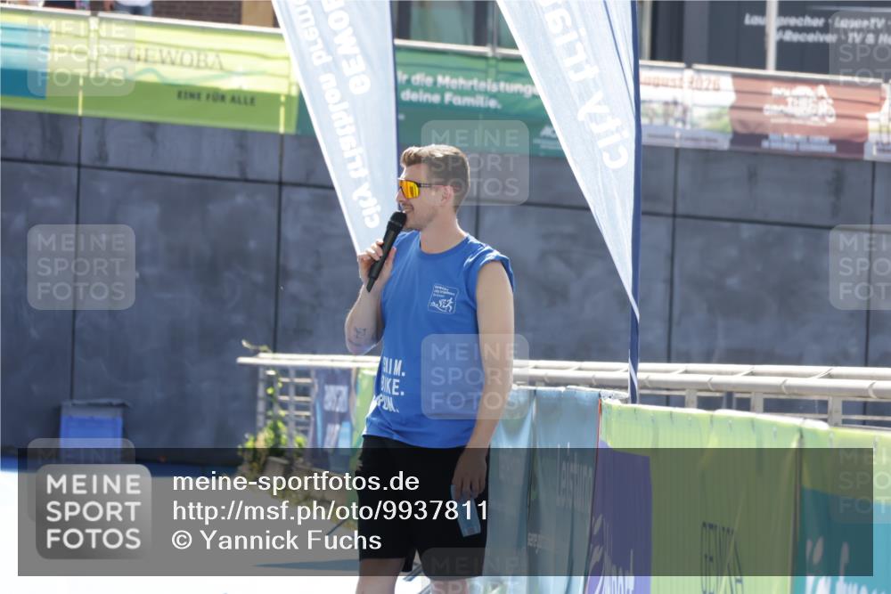 09.08.2026 - GEWOBA Citytriathlon Bremen Yannick Fuchs http://msf.ph/oto/9937811 09.08.2026 15:20:19 Ziel  meine-sportfotos.de
