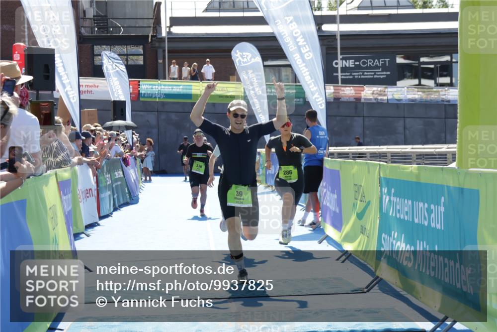 09.08.2026 - GEWOBA Citytriathlon Bremen Yannick Fuchs http://msf.ph/oto/9937825 09.08.2026 15:20:48 Ziel 39, 240, 286, 290, 336 meine-sportfotos.de