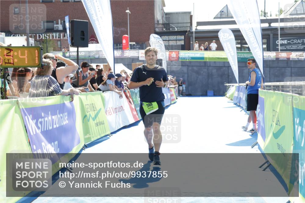 09.08.2026 - GEWOBA Citytriathlon Bremen Yannick Fuchs http://msf.ph/oto/9937855 09.08.2026 15:21:04 Ziel 66, 369 meine-sportfotos.de