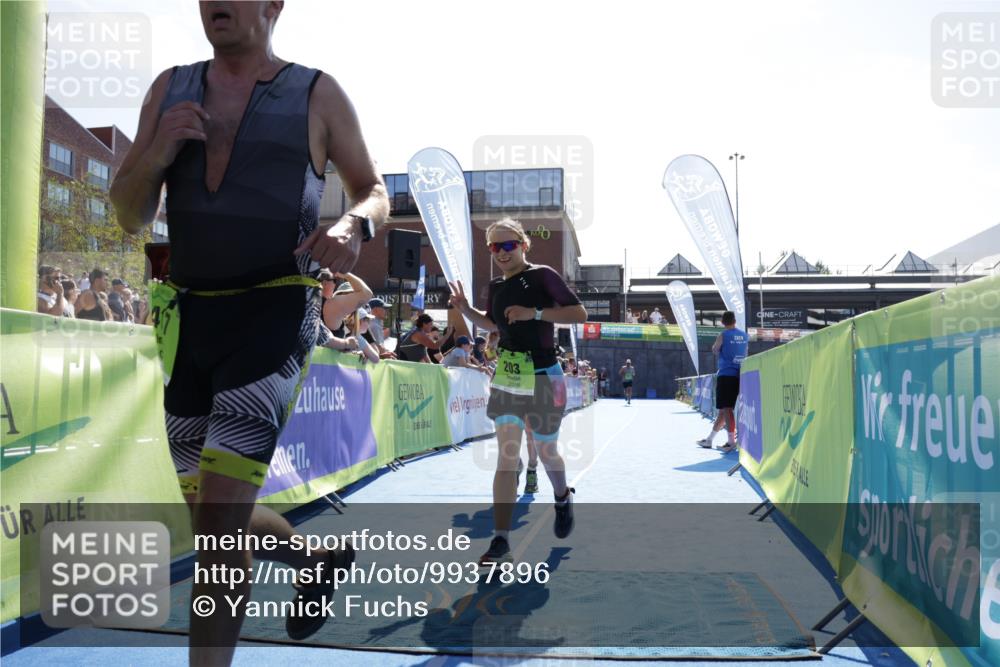 09.08.2026 - GEWOBA Citytriathlon Bremen Yannick Fuchs http://msf.ph/oto/9937896 09.08.2026 15:21:32 Ziel 19, 203, 329, 390, 417, 468 meine-sportfotos.de