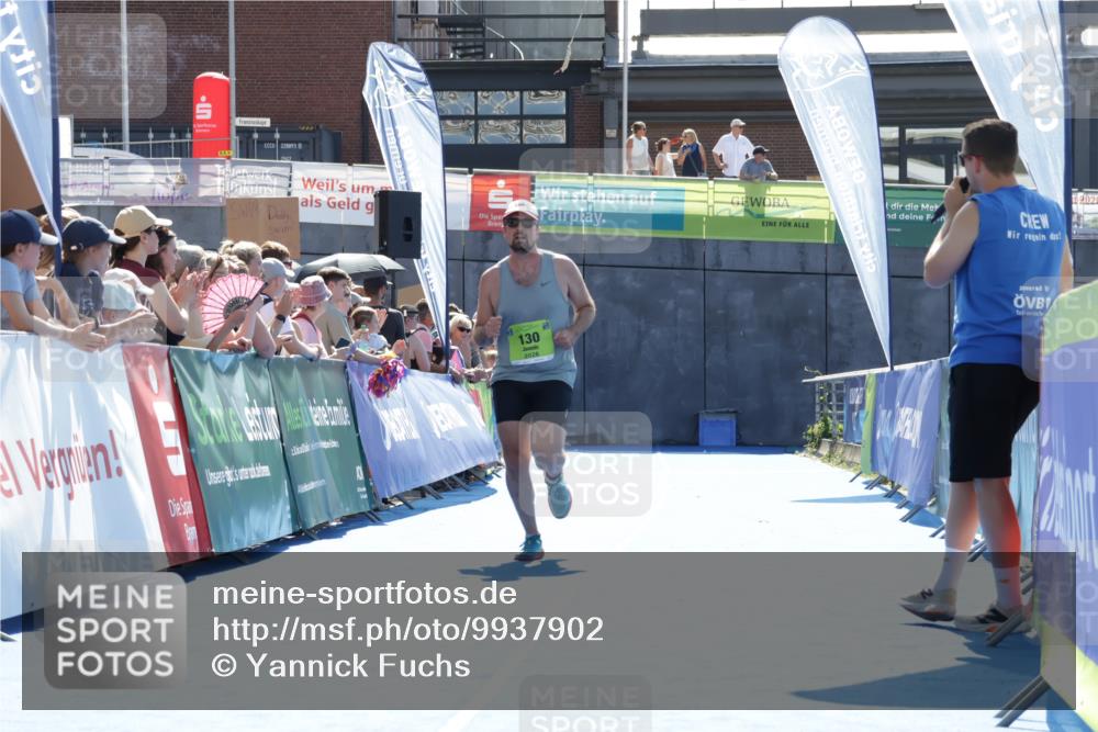 09.08.2026 - GEWOBA Citytriathlon Bremen Yannick Fuchs http://msf.ph/oto/9937902 09.08.2026 15:21:37 Ziel 130, 203, 417, 468 meine-sportfotos.de