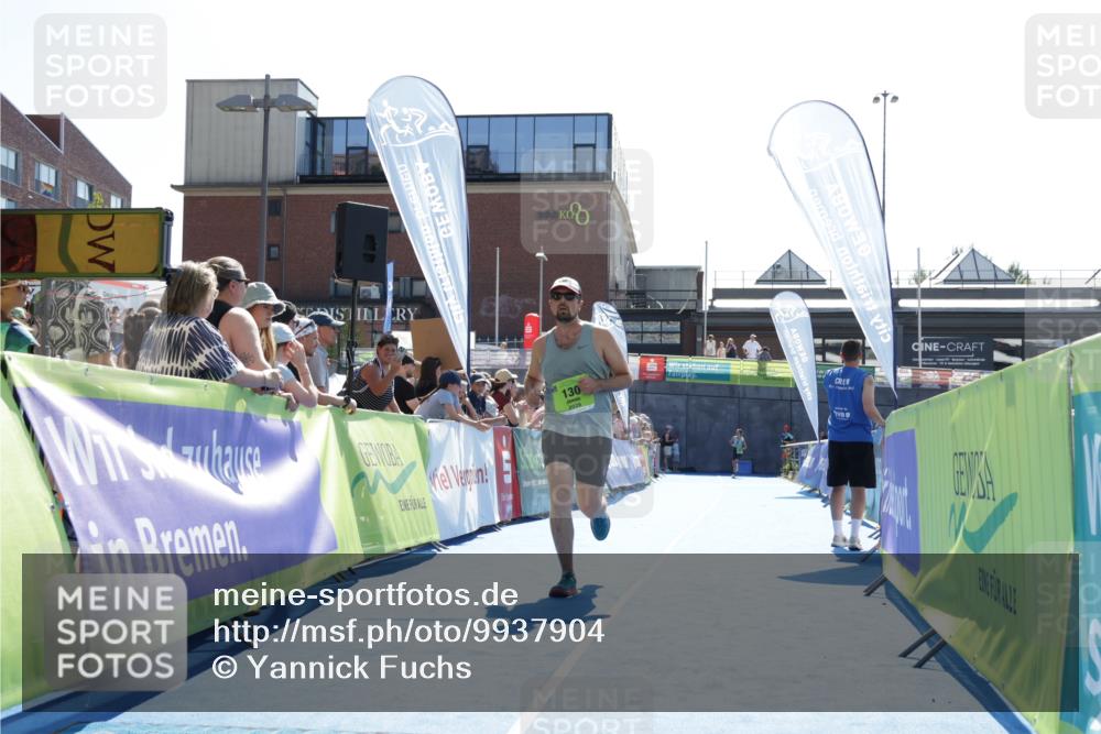 09.08.2026 - GEWOBA Citytriathlon Bremen Yannick Fuchs http://msf.ph/oto/9937904 09.08.2026 15:21:39 Ziel 130, 468 meine-sportfotos.de
