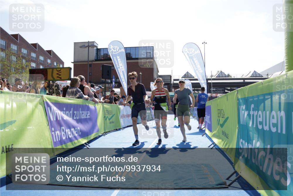 09.08.2026 - GEWOBA Citytriathlon Bremen Yannick Fuchs http://msf.ph/oto/9937934 09.08.2026 15:21:52 Ziel 5, 182, 202, 242, 415, 521 meine-sportfotos.de
