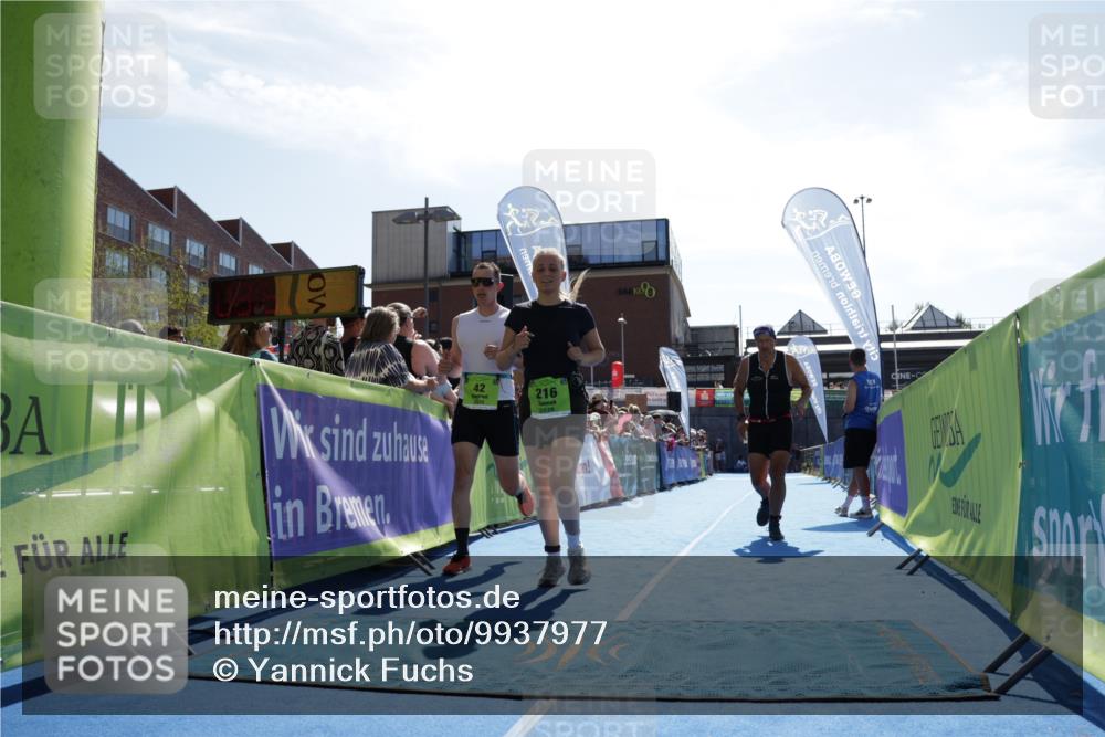 09.08.2026 - GEWOBA Citytriathlon Bremen Yannick Fuchs http://msf.ph/oto/9937977 09.08.2026 15:22:37 Ziel 42, 216, 458 meine-sportfotos.de