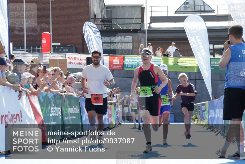 09.08.2026 - GEWOBA Citytriathlon Bremen Yannick Fuchs http://msf.ph/oto/9937987 09.08.2026 15:22:45 Ziel 341, 485, 585 meine-sportfotos.de